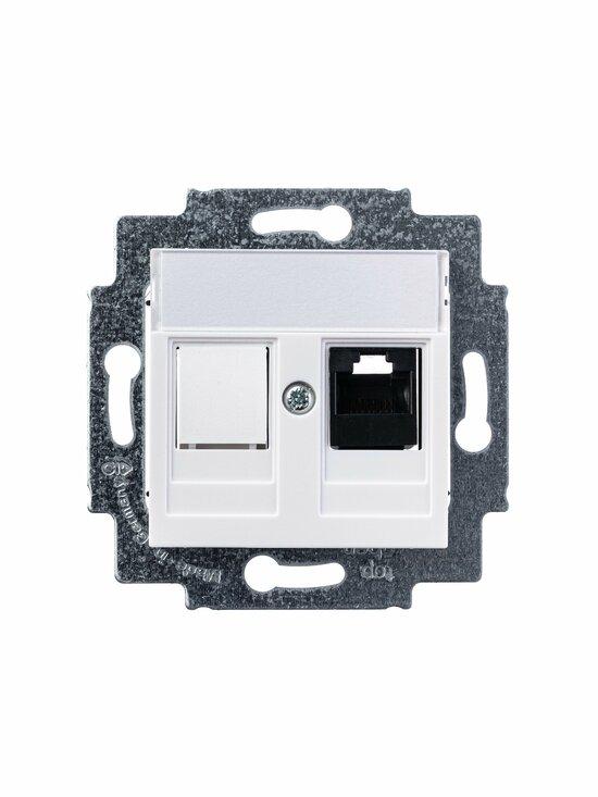 Фото №5 Розетка информационная ABB Levit RJ45 категория 5e и заглушка белый (5014H-A51017 03W)