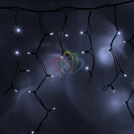 Фото №2 Гирлянда профессиональная Айсикл (бахрома) светодиодный 5.6х0.9м черный провод 220В белый (255-245)