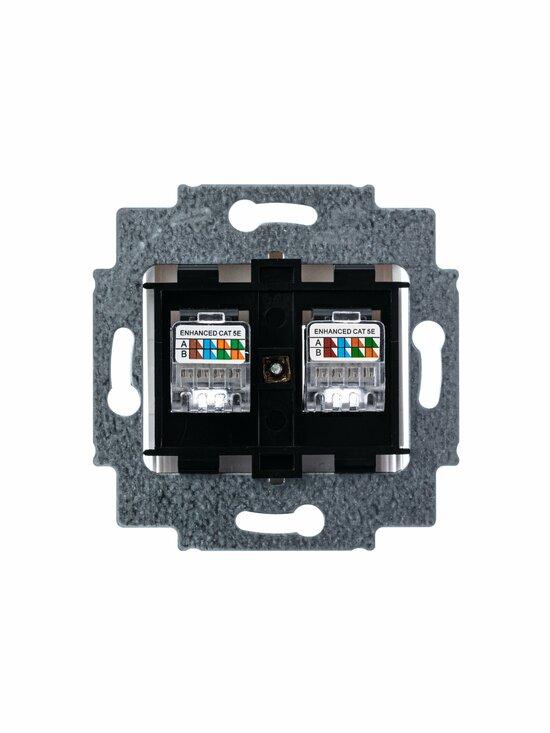 Фото №6 Розетка информационная ABB Levit двойная 2хRJ45 категория 5e белый (5014H-A51018 03W)