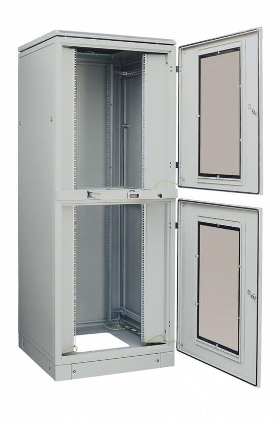Фото №3 Фальш-панель вертикальная 32U для шкафов шириной 800мм серый (RAL7035) с крепежными элементами (2шт) (WZ-1718-59-06-011)