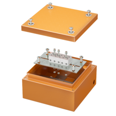 фото Коробка стальная FS с гладкими стенками и клеммниками  IP66 150х150х80мм 5р  450V 10A  6мм.кв. (FSB30506)