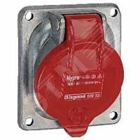 фото Розетка встраиваемая IP44 3К+З 400v 32А Hypra